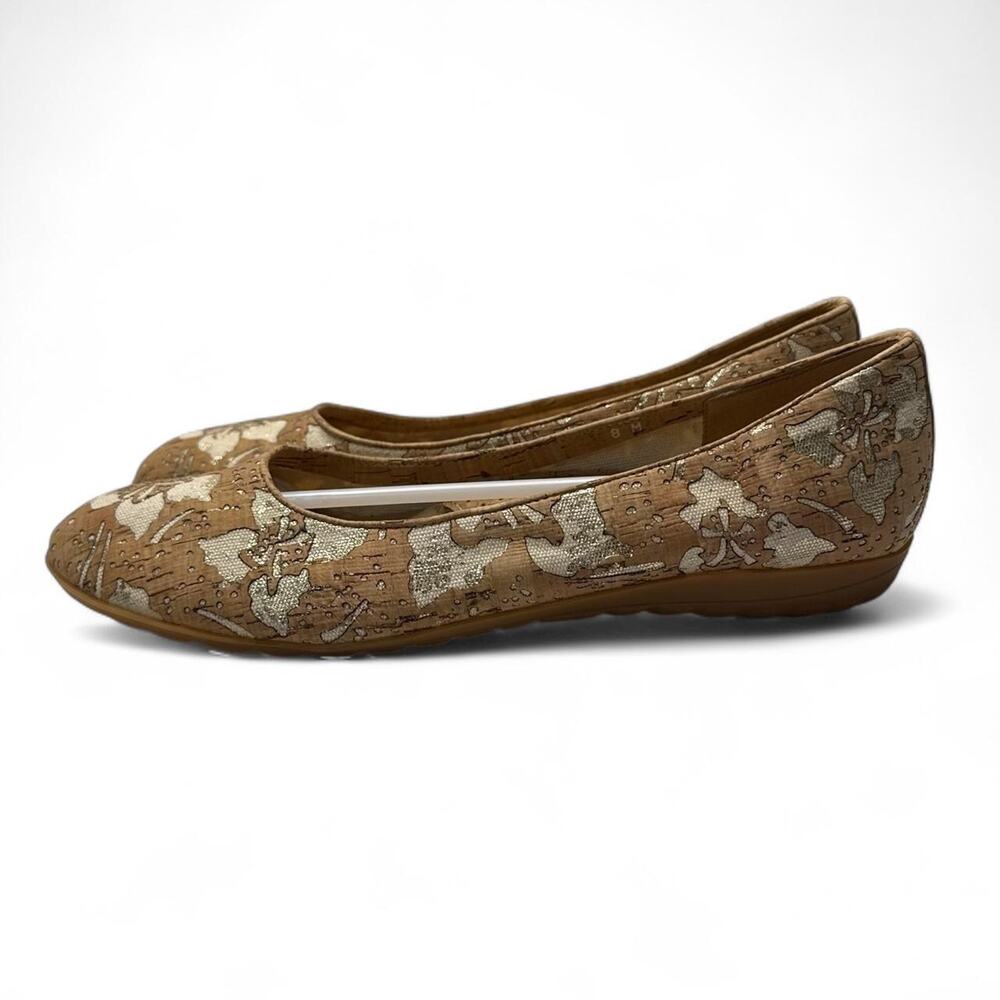 Sesto Meucci Beryl flower cork comfort flats featuring a slip-on style size 8 - Picture 3 of 8